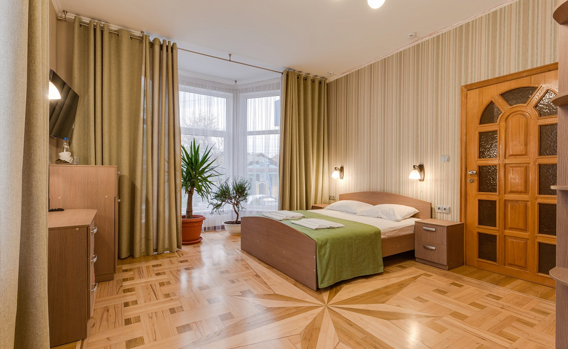 Люкс 2-4х местный Корпус 1. Гостевой дом "Олива". Анапа