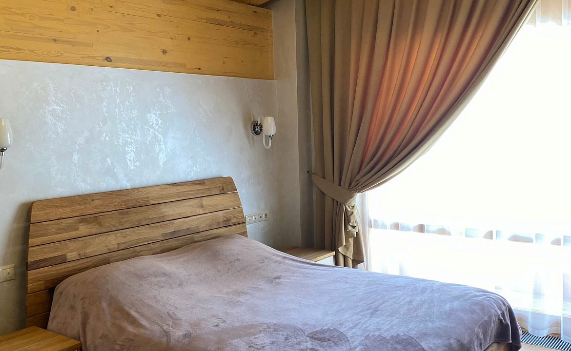 Шале 200 м. Жилье посуточно "СЧАСТЬЕ В ГОРАХ". Красная Поляна