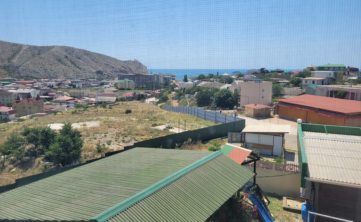 Гостевой номер 6. Гостевой дом Iron Lion. Крым - частный сектор