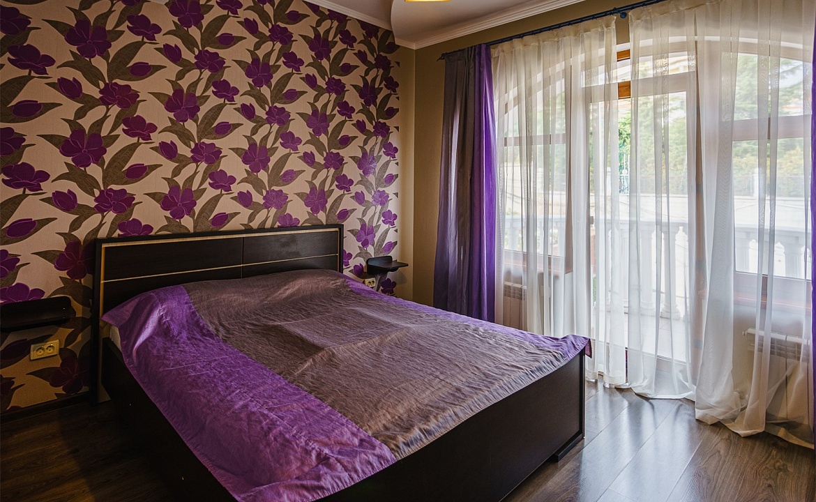 Апартаменты двухкомнатные с террасой 6. Гостевой дом Лиана. Ливадия