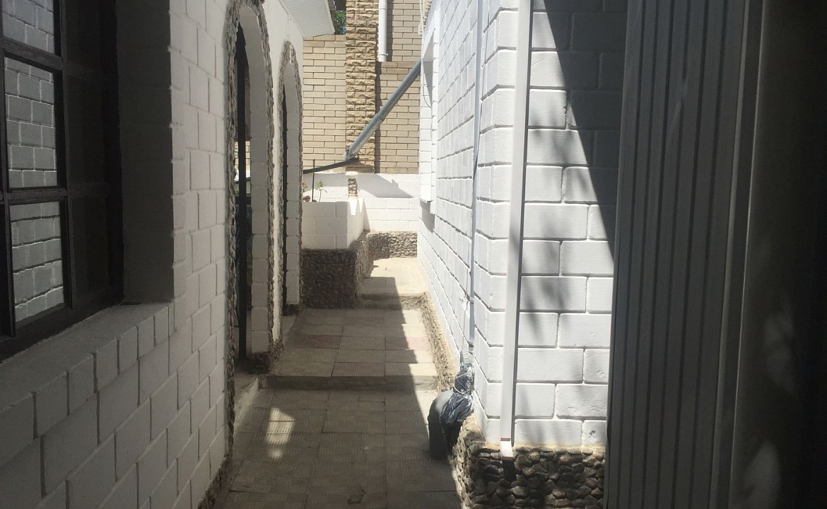 Двухкомнатный 4-х местный на 1-м этаже. Гостевой дом Гостевой дом "Спортлото-82".. Коктебель