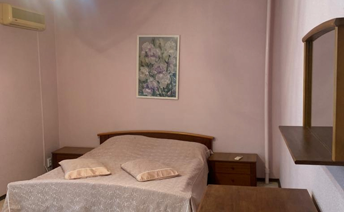 Двухкомнатный улучшенный . Гостевой дом Фортуна. Анапа