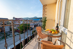 Гостиница "Flores" Гостиница "Flores"