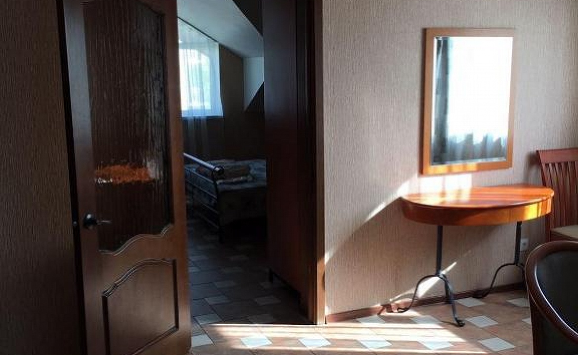 2-комнатный люкс с балконом. Отель "Феличи". Витязево