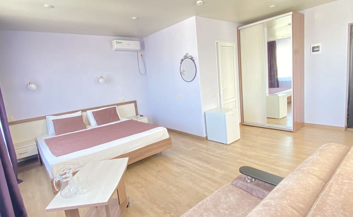 Четырёхместный. Отель "Золотой Дукат". Витязево