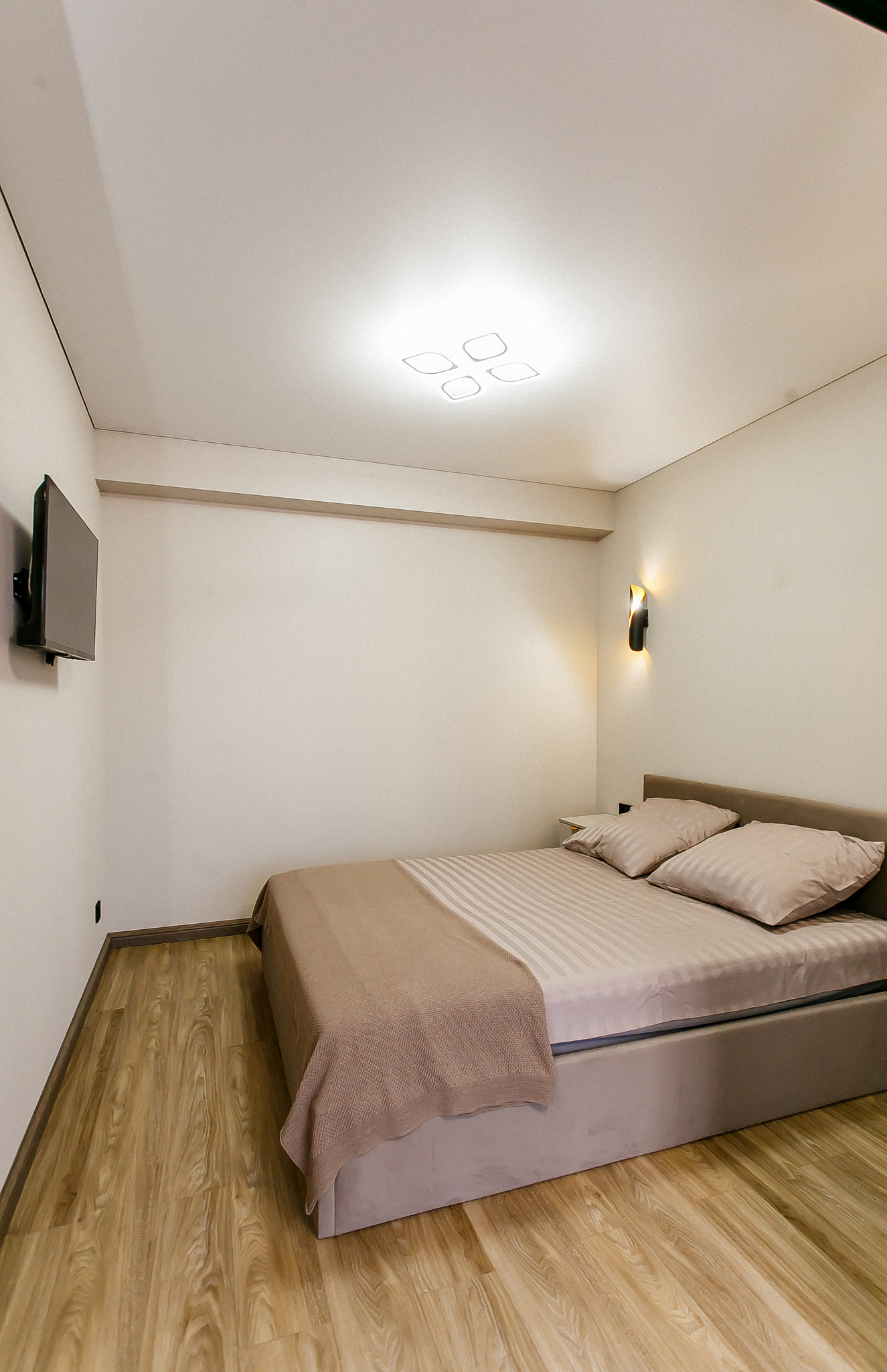 . Квартира в многоквартирном доме Квартира на первой линии с отдельной спальней. Дагомыс