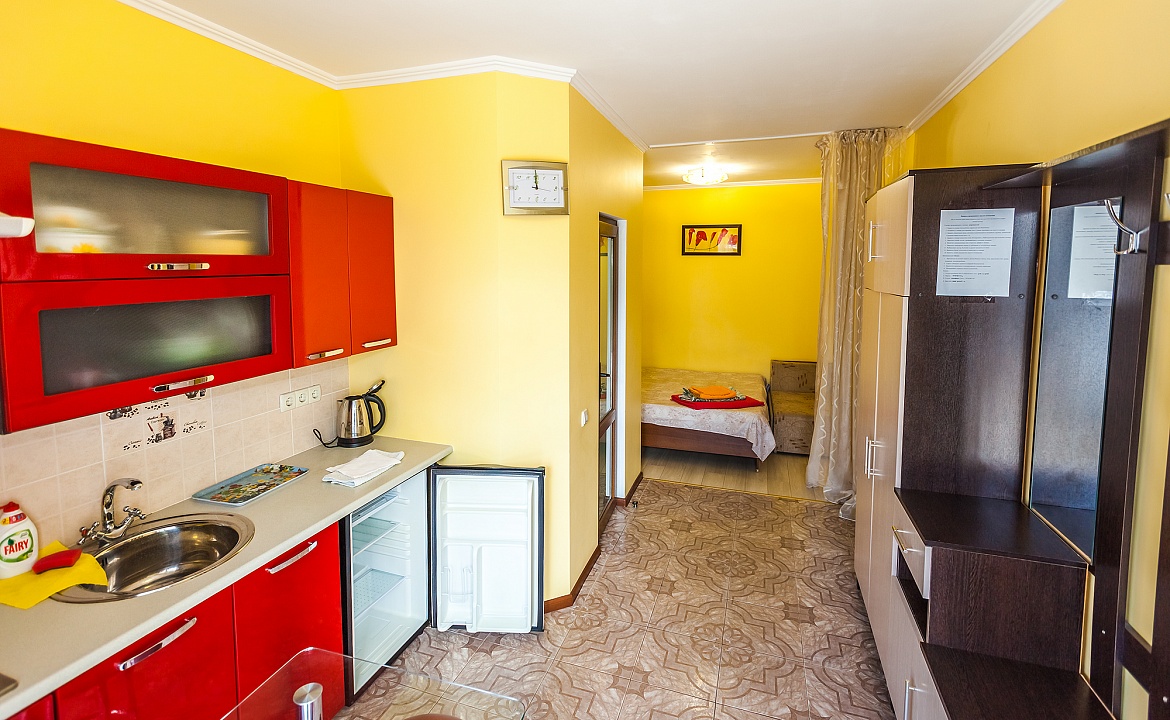 1к стандарт до 3х человек. Гостевой дом Пролетарская 12. Гурзуф