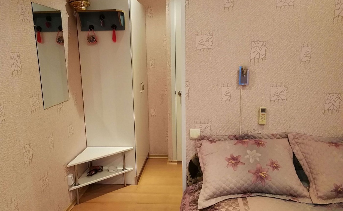 Розовый. Гостевой дом ОАЗИС. Ялта