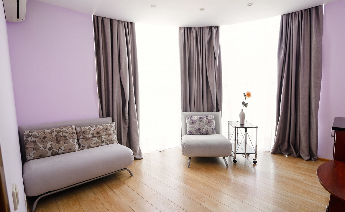 Люкс КОРПУС №6. Эко-отель «АЛЫЕ ПАРУСА». Солнечногорское