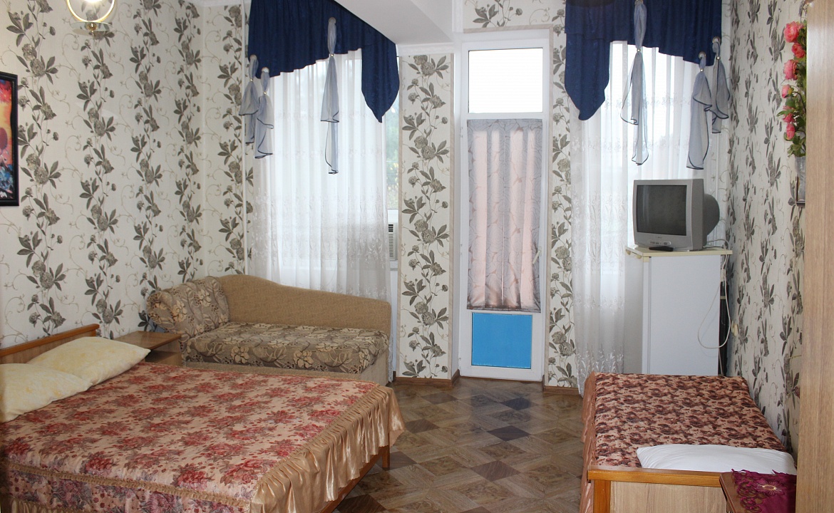 Четырехместный номер класса стандарт со всеми удобствами. Гостевой дом "Ника" - Анапа. Анапа