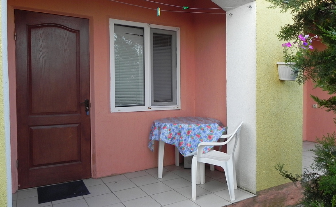 2-3-местный номер c террасой. Гостевой дом "Вероника". Штормовое