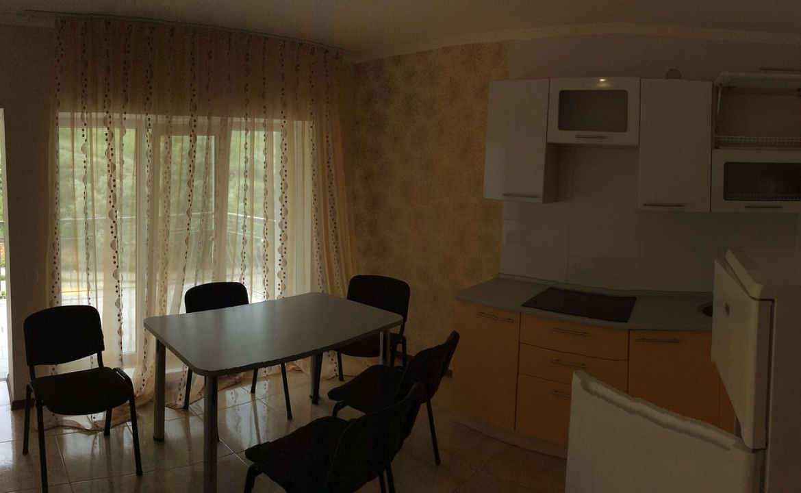 2х комнатный номер на 5-6 человек. Гостевой дом ГРИГОРИЙ. Орджоникидзе