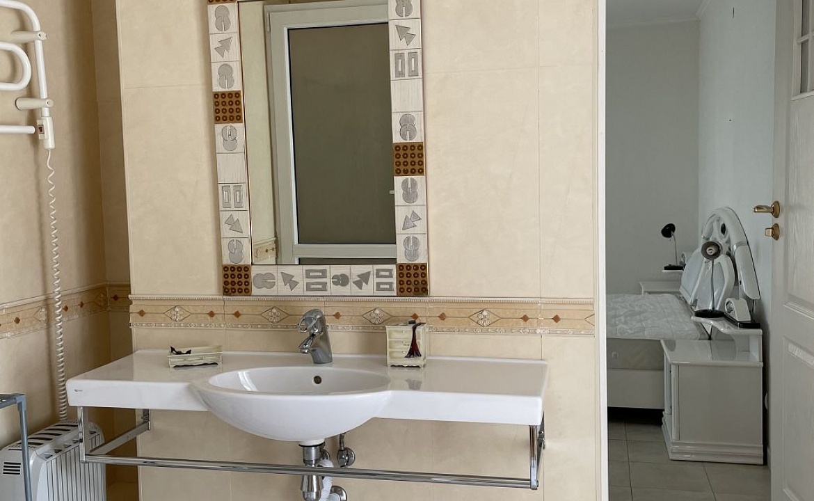 Дом 2-этажный. Гостевой дом "Ялта-Ливадия". Ливадия