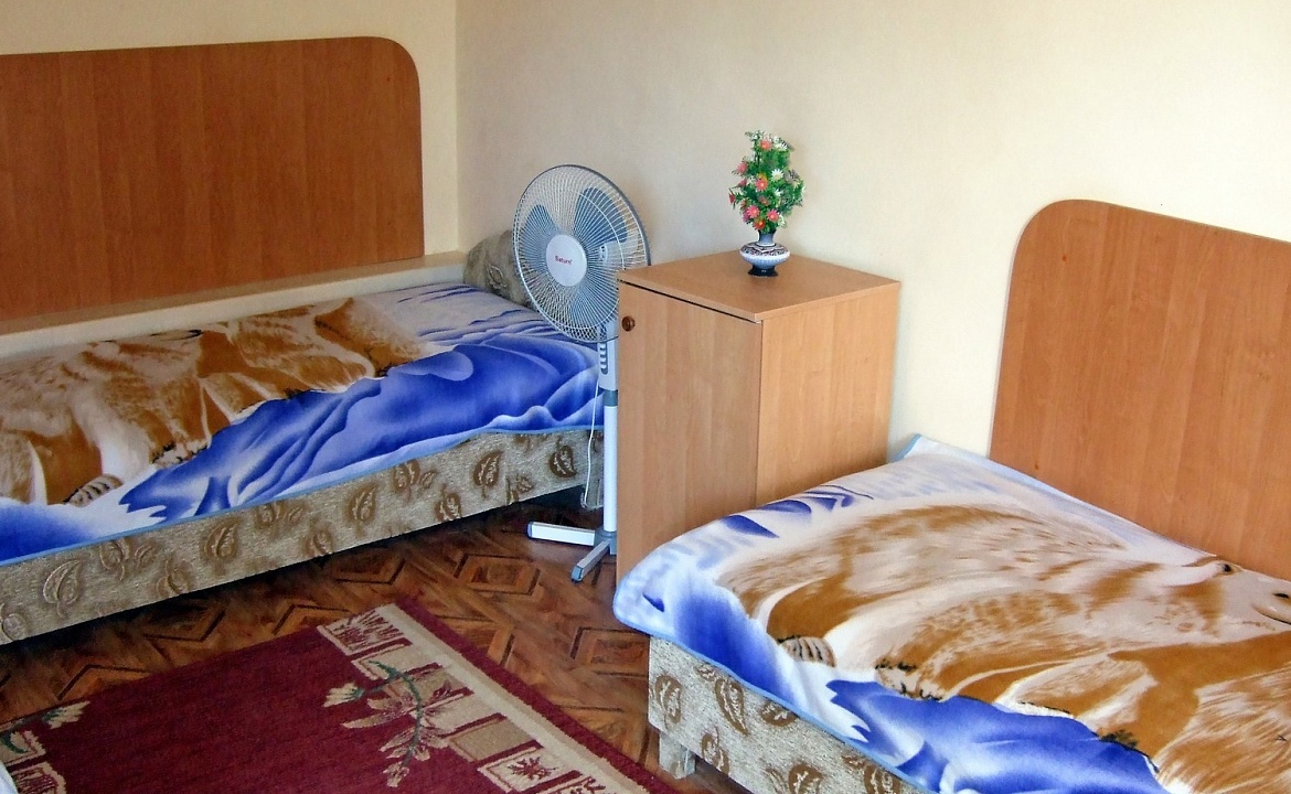 Трехместный номер. Гостевой дом Окуневка. Окунёвка