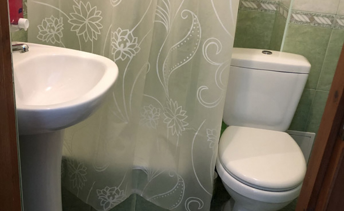 1-комнатный 2-местный номер с кондиционером. Гостиница «Рояль». Симферополь