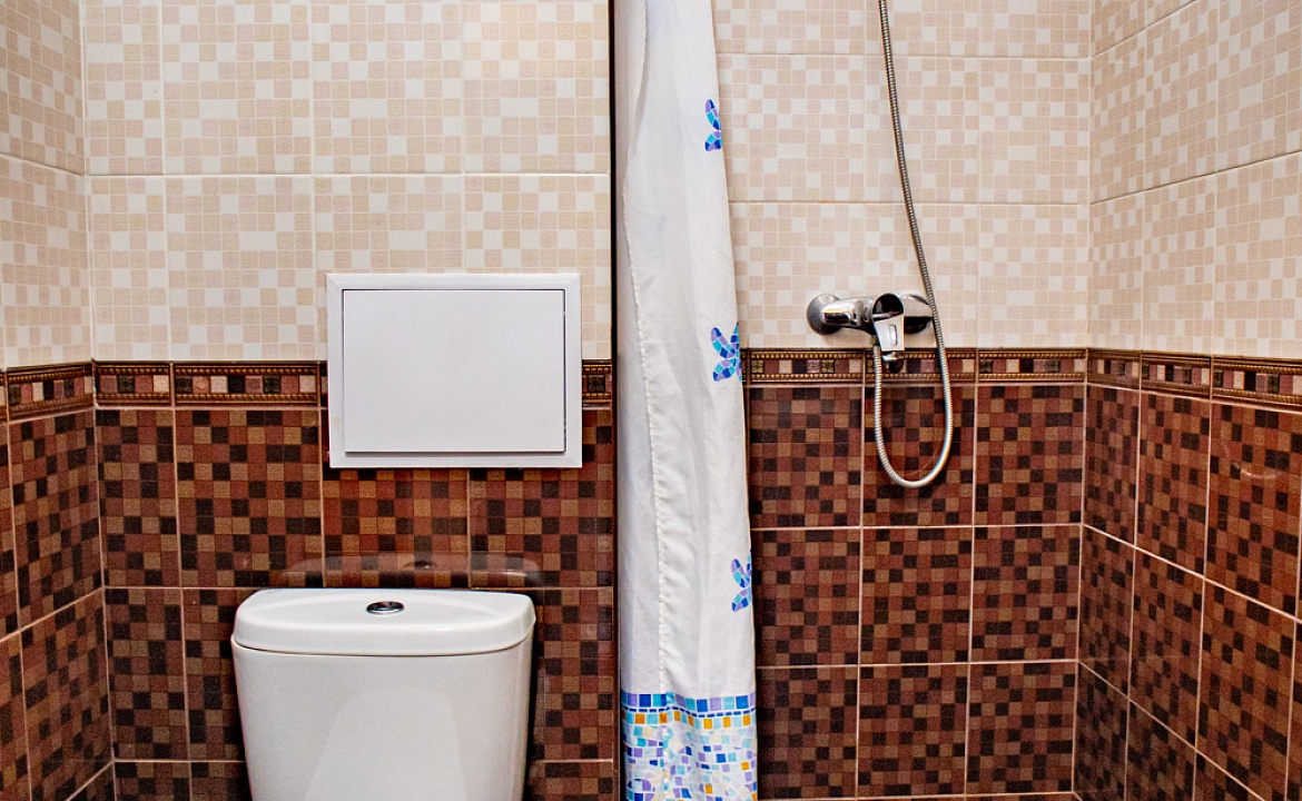 2х местный полулюкс с балконом. Отель "Калараш 17а". Лазаревское