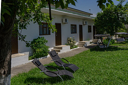 Гостевой дом Family Holiday