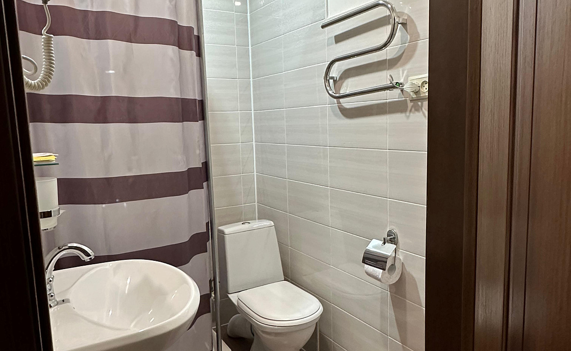 Номер с раздельными кроватями . Гостиница Гагра. Гагра