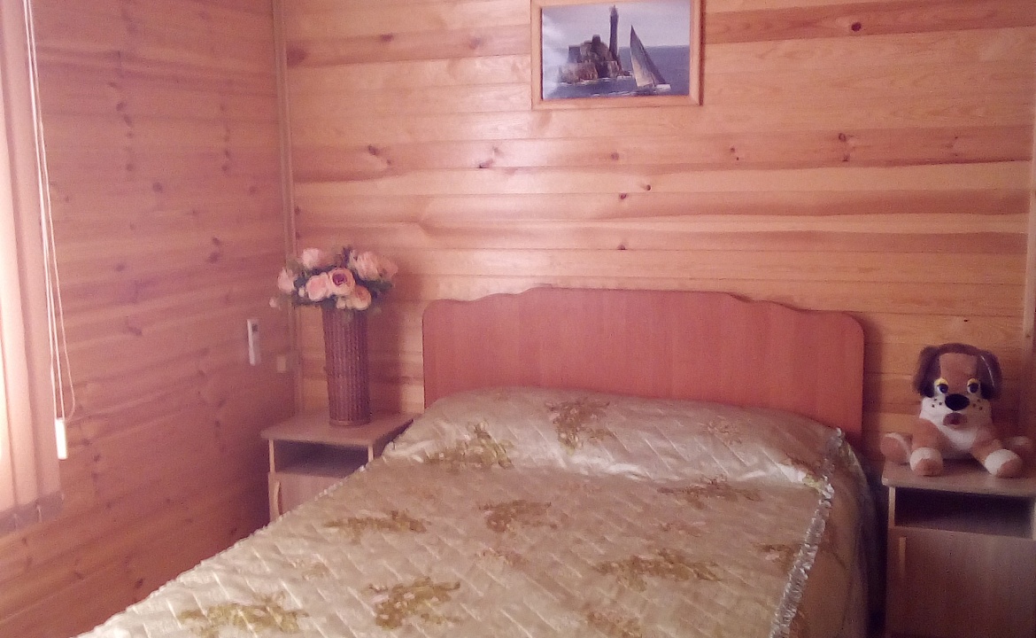 1/2 коттеджа. Коттедж "МОРСКОЙ БРИЗ". Голубицкая