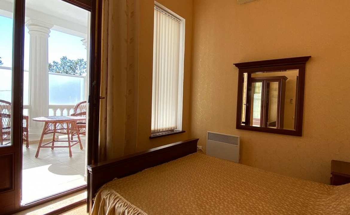 Двухместный. Вилла "Ренессанс". Кореиз