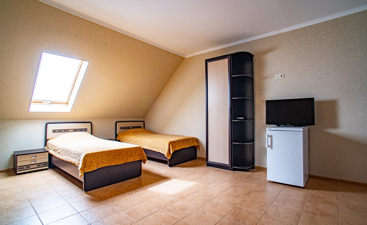 5-ти местный стандарт комфорт. Отель "Калараш 17а". Лазаревское