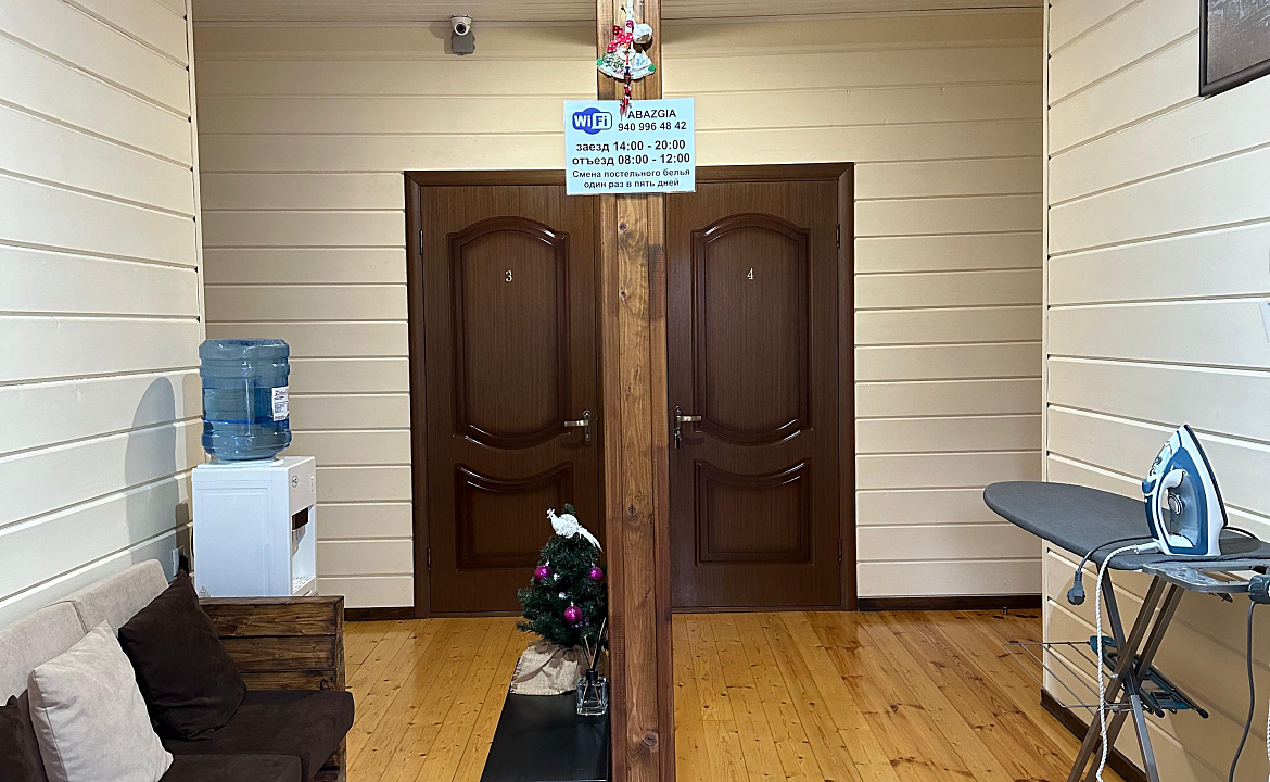 3 местный с удобствами. Гостиница Гагра. Гагра