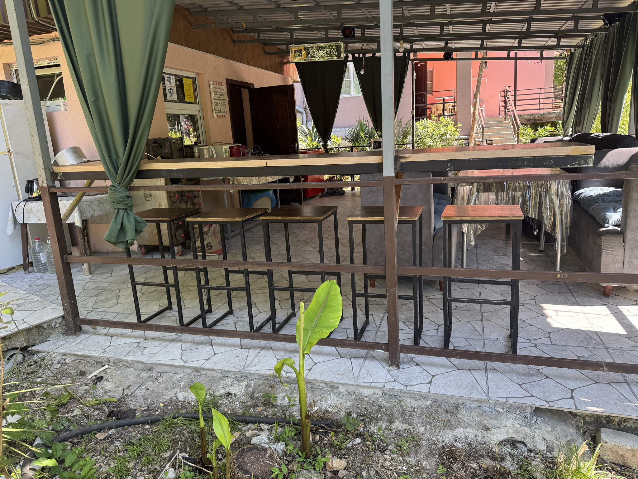 . Гостевой дом "Пантера". Гагра