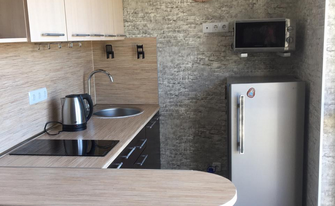 Семейный номер с кухней и видом на море и горы Ай-Петри. Отель Апарт отель "Дуэт". Ялта