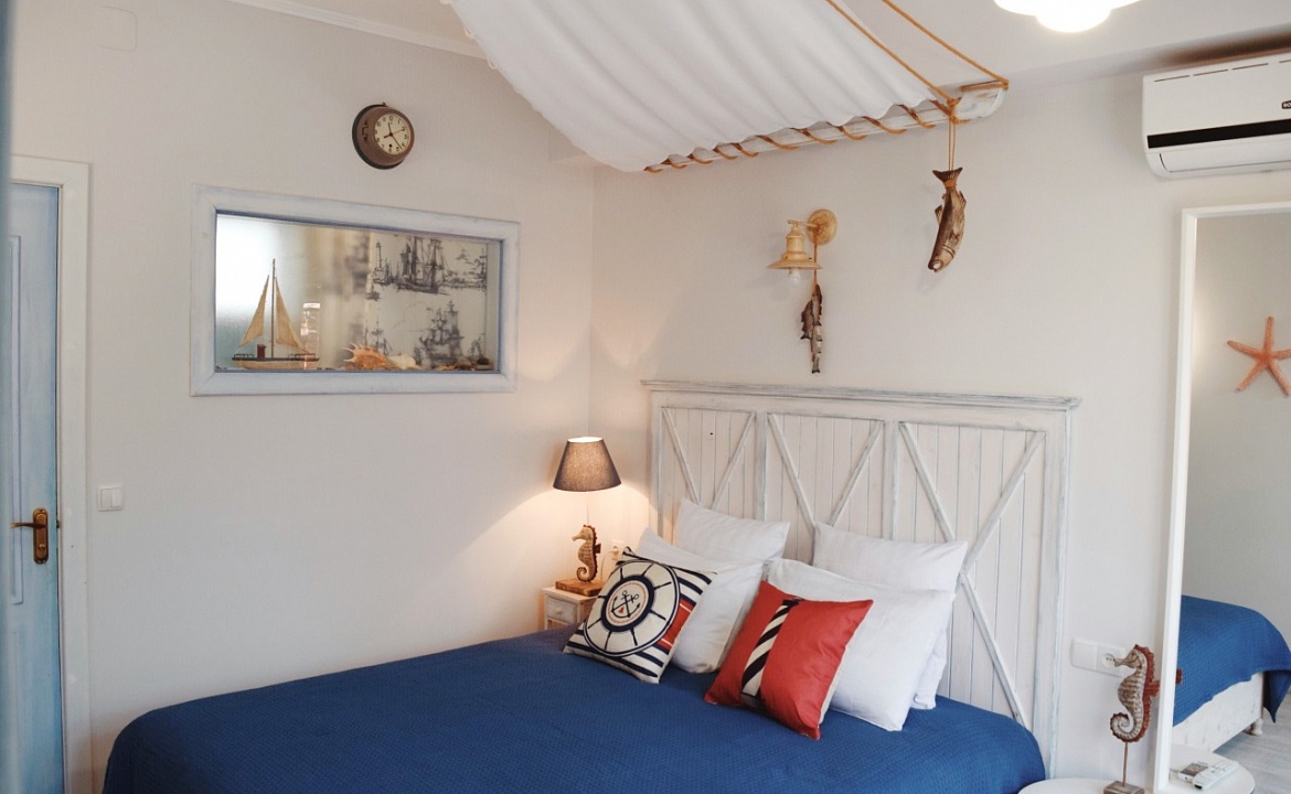 3-х местный номер – «Нижняя каюта». Гостевой дом "Триера". Судак