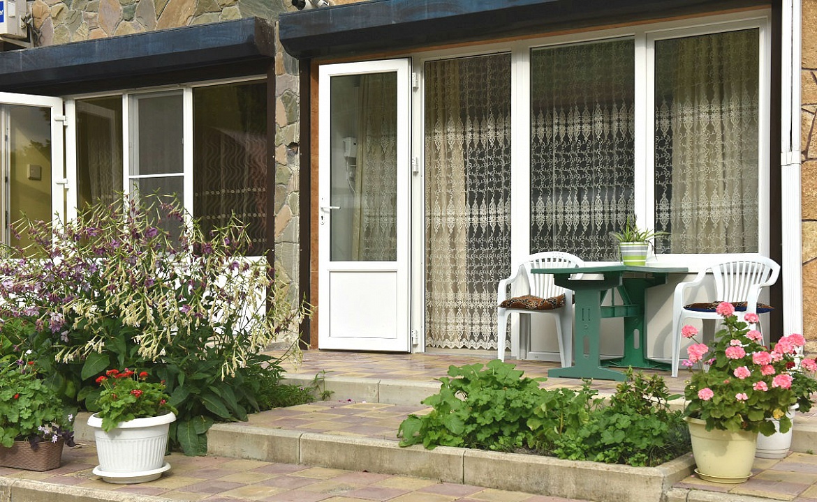 2-х уровневые апартаменты Романтика. Таунхаус Апартаменты у моря в п Лазаревское для 6-8 чел.. Лазаревское 2-х уровневые апартаменты Романтика. Таунхаус Апартаменты у моря в п Лазаревское для 6-8 чел.. Лазаревское