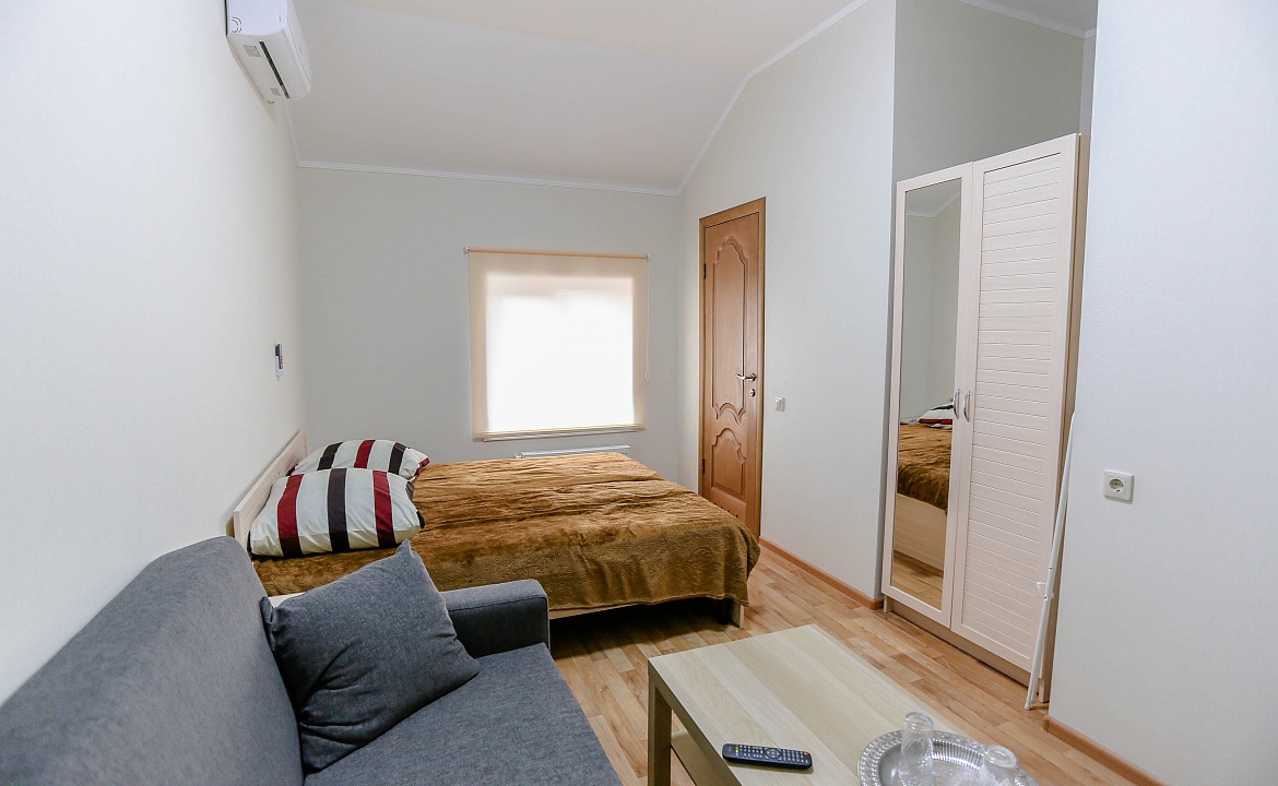 4 этаж 3 номер. Гостевой дом мАнжелка. Геленджик