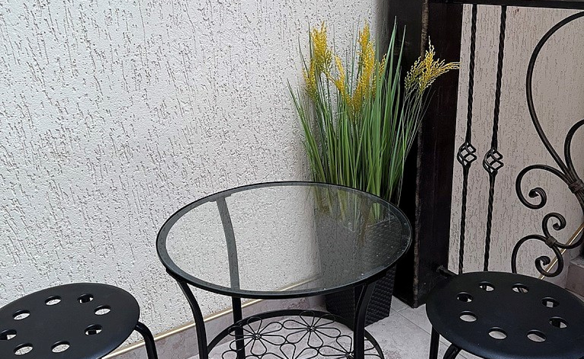 Апартаменты двухкомнатные с террасой. Отель "VIVA Лариса". Адлер