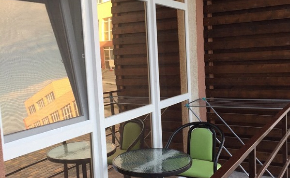 Апартаменты улучшенные . Гостиница "Аура Крым". Евпатория