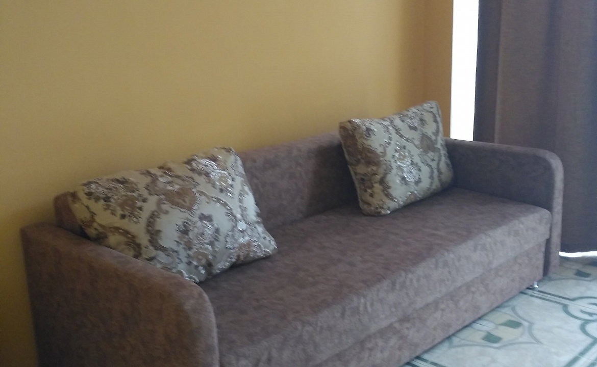 Двухкомнатные апартаменты с видом на море и горы Ай Петри. Гостевой дом на Маратовской. Гаспра