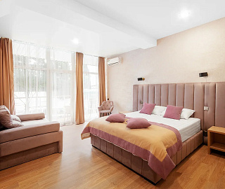 Стандарт улучшенный. Гостиница «Gurzuf Sunrise Hotel». Стандарт улучшенный. Гостиница «Gurzuf Sunrise Hotel».