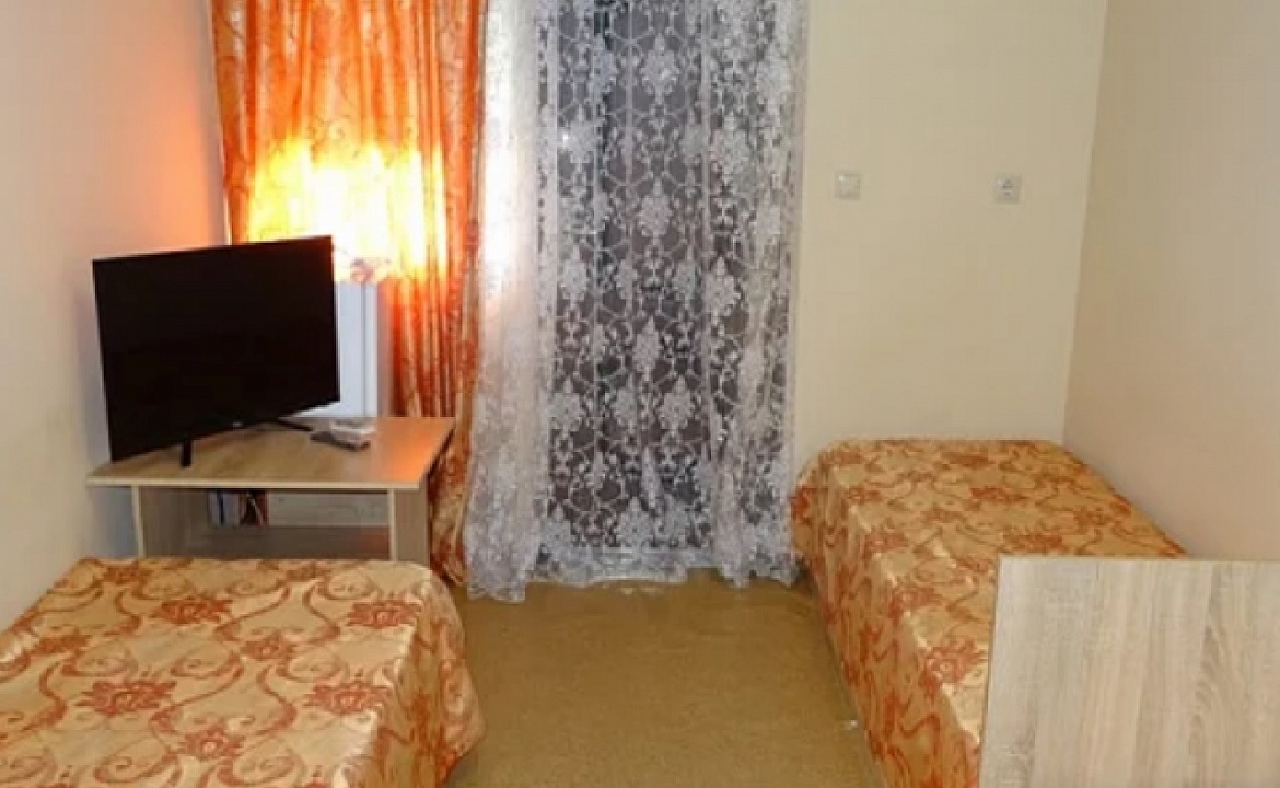 Однокомнатный стандарт. Гостевой дом Жемчужина. Сухум