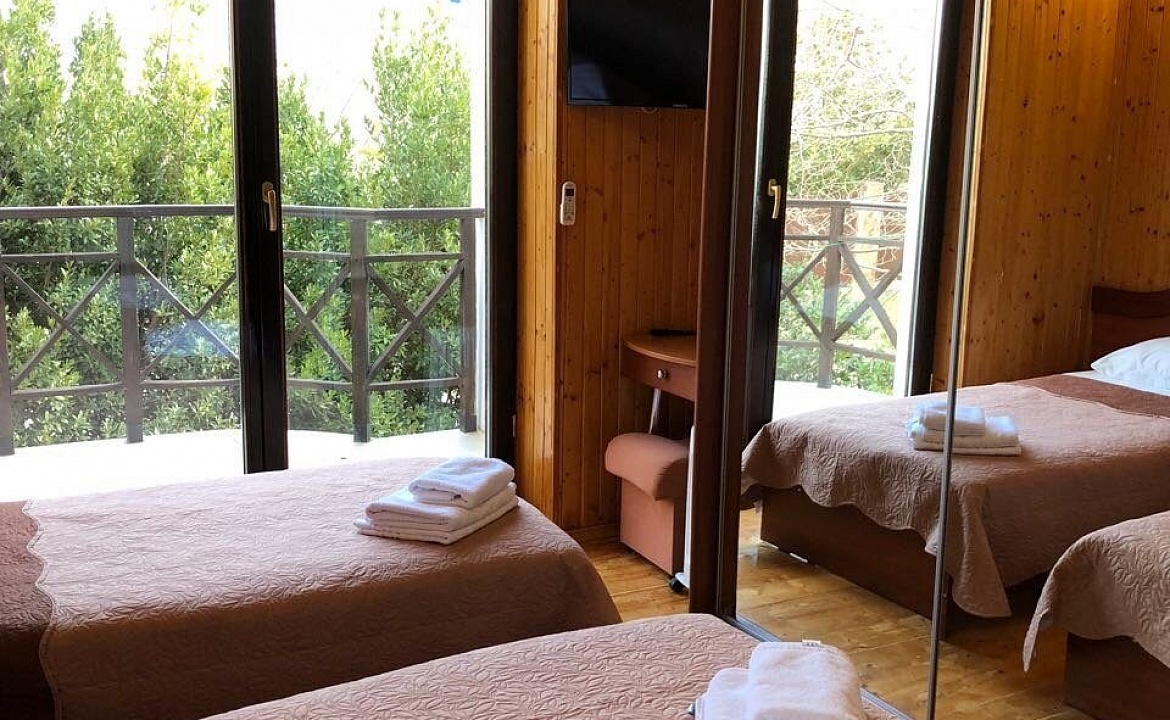 Номер Стандарт Двухместный. Гостевой дом «Крым Ностальжи». Оползневое