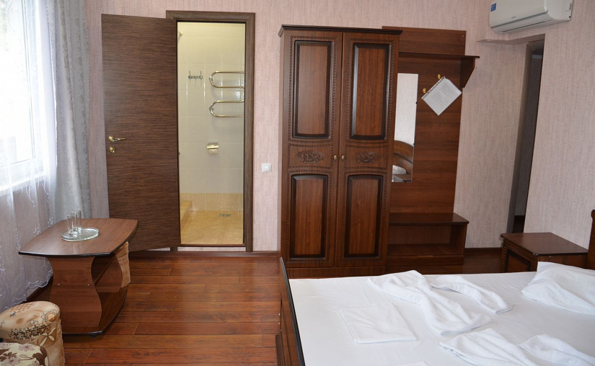 4-х местный. Гостевой дом «Мандарин». Гагра