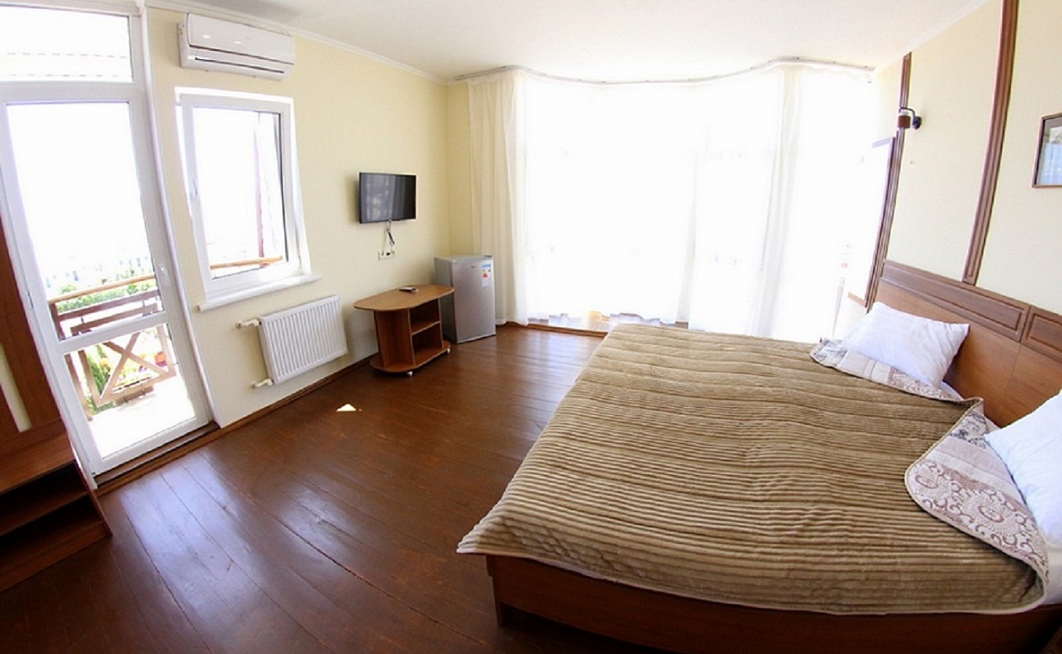 Двухместный стандарт полулюкс. Гостевой дом Sineva Del Sol. Судак