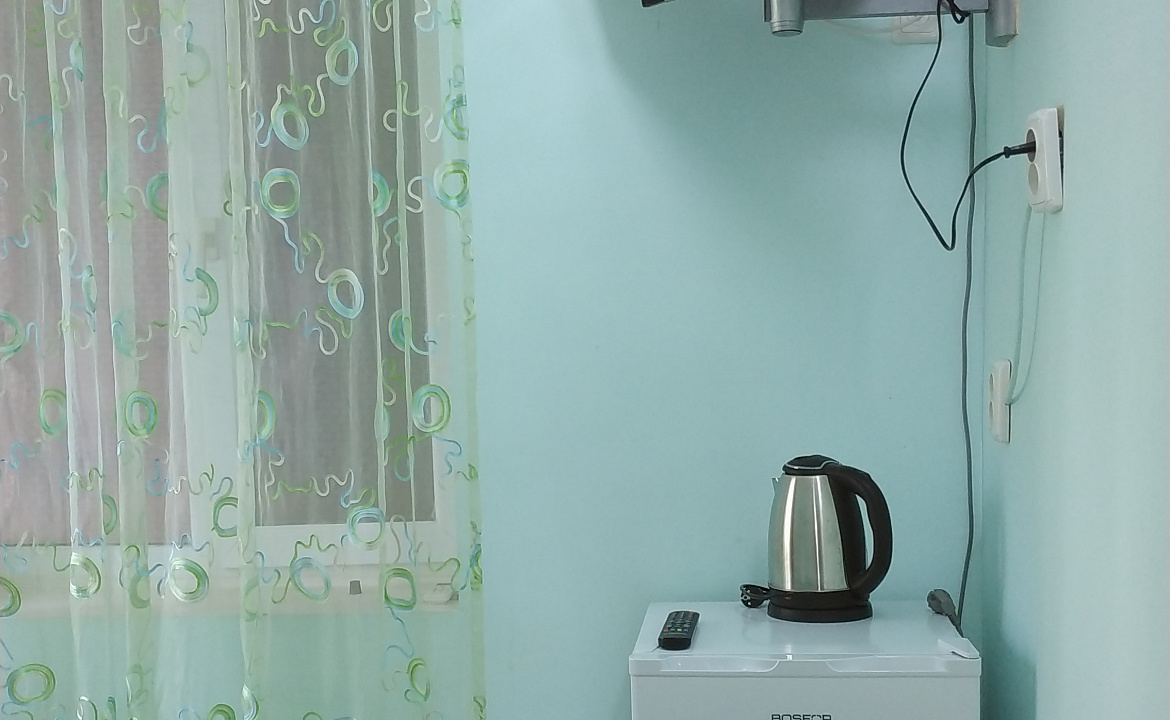 1-местный номер Стандарт без балкона. Гостиница Лагуна. Крым - частный сектор