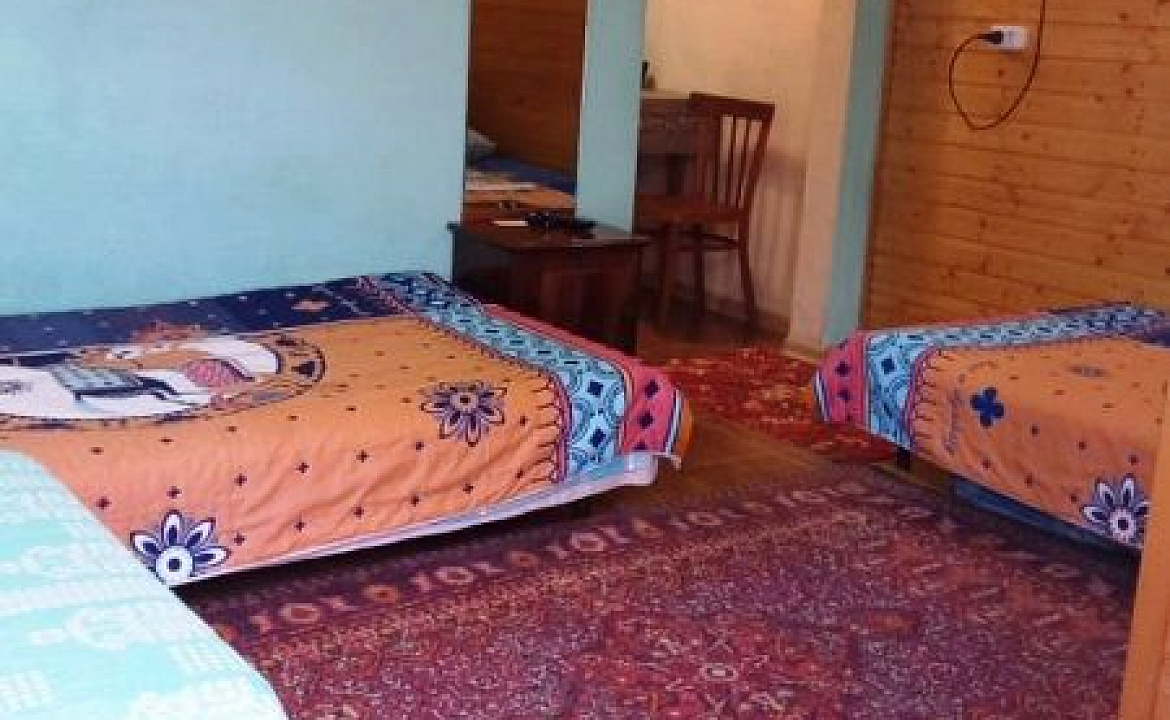 Дом под ключ. Гостевой дом Лакоба 52. Новый Афон