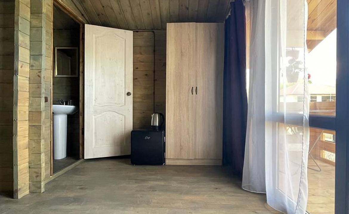 3-х местный. Гостевой дом Апра. Пицунда