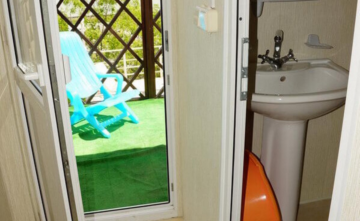 Номер - 4.  ГОСТЕВОЙ ДОМ «КСЕНИЯ». Ейск