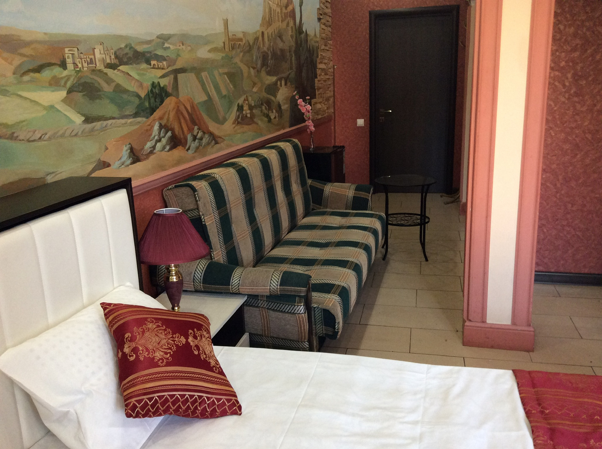 . Частный гостевой дом MozArt . Сочи