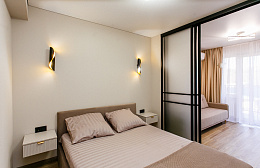 Квартира в многоквартирном доме Квартира на первой линии с отдельной спальней