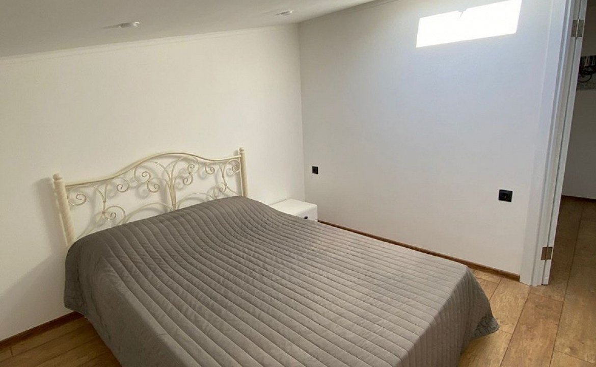 Квартира под ключ. Квартира в многоквартирном доме Апартаменты Цветочная. Адлер