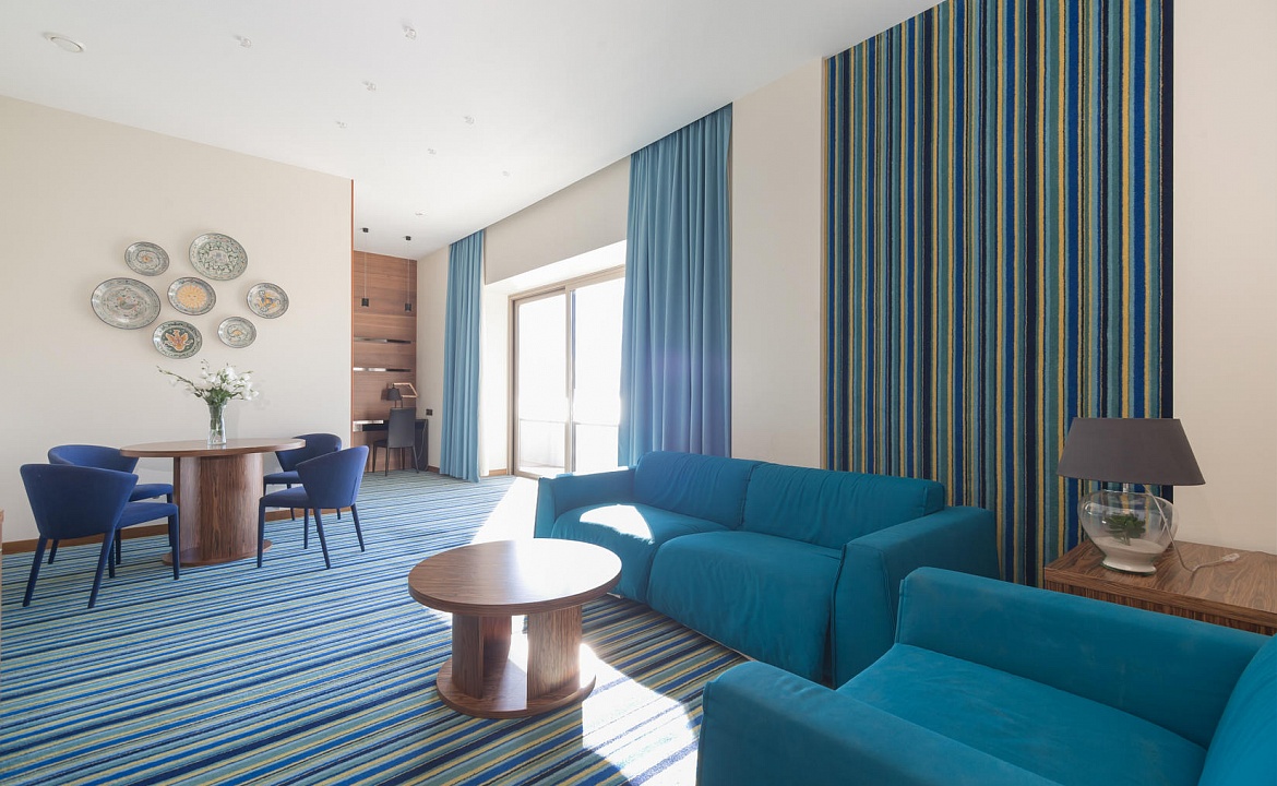 Люкс 2-х местный 2-х комнатный. Гостевой комплекс «Lavicon Hotel Collection». Небуг