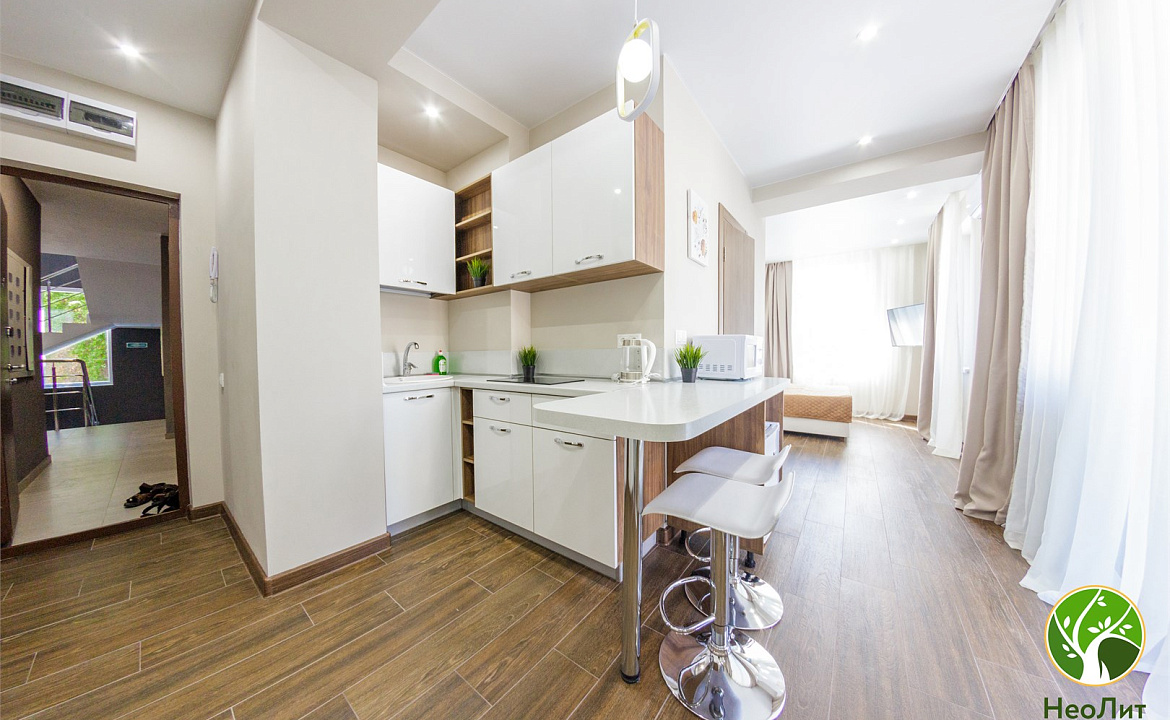 Апартамент-студия с балконом. Апарт-отель MILLENNIALS. Сочи