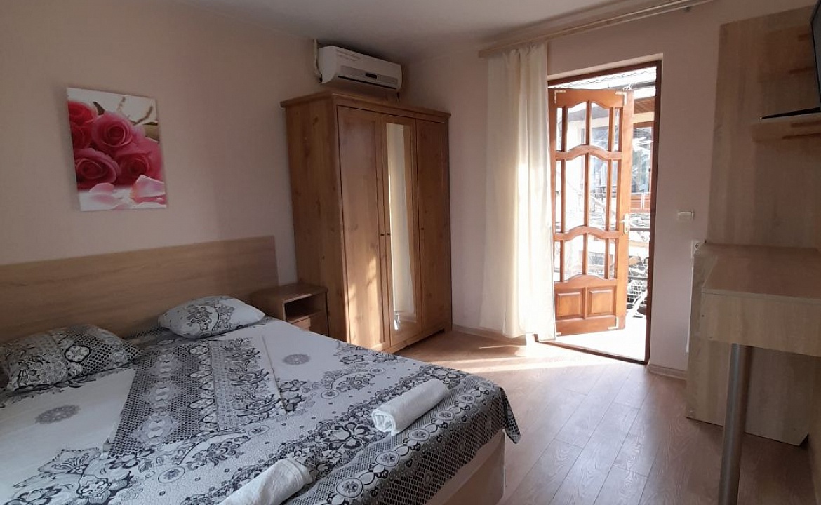 2-х местный номер Стандарт. Частный сектор "Итальянский дворик". Архипо-Осиповка