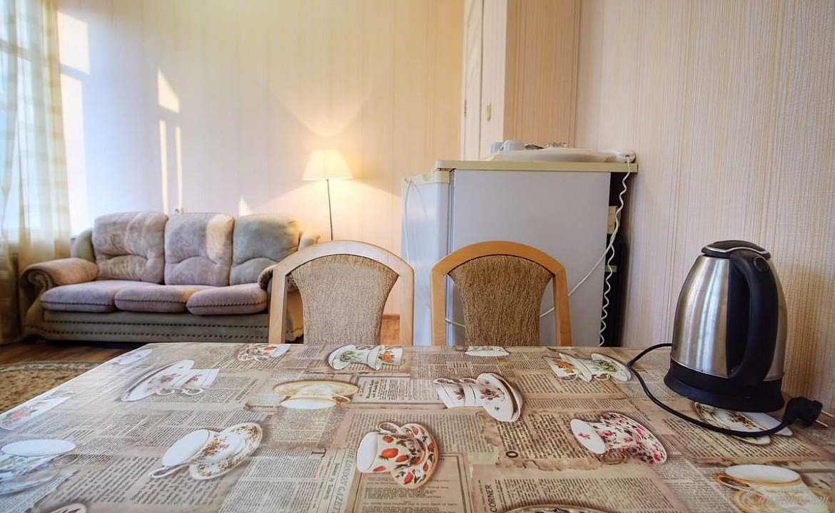 АПАРТАМЕНТЫ. Гостиница "Континент". Анапа